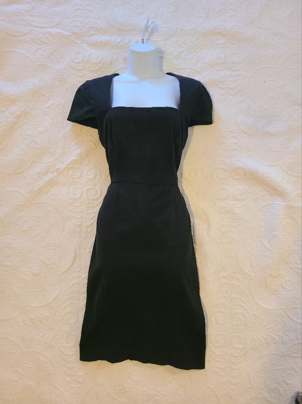 Banana Republic Black Square Neck Sheath Dress 100% Cotton Cap Sleeve Size 8